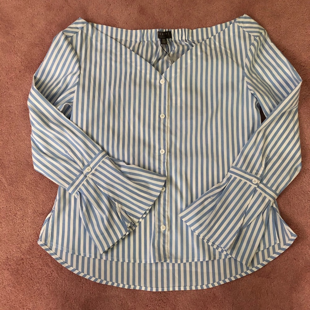 Highline Off the shoulder blouse - Picture 2 of 4